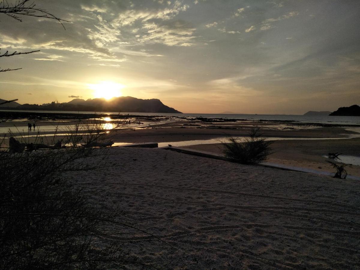 Red Coral Villa Langkawi ภายนอก รูปภาพ
